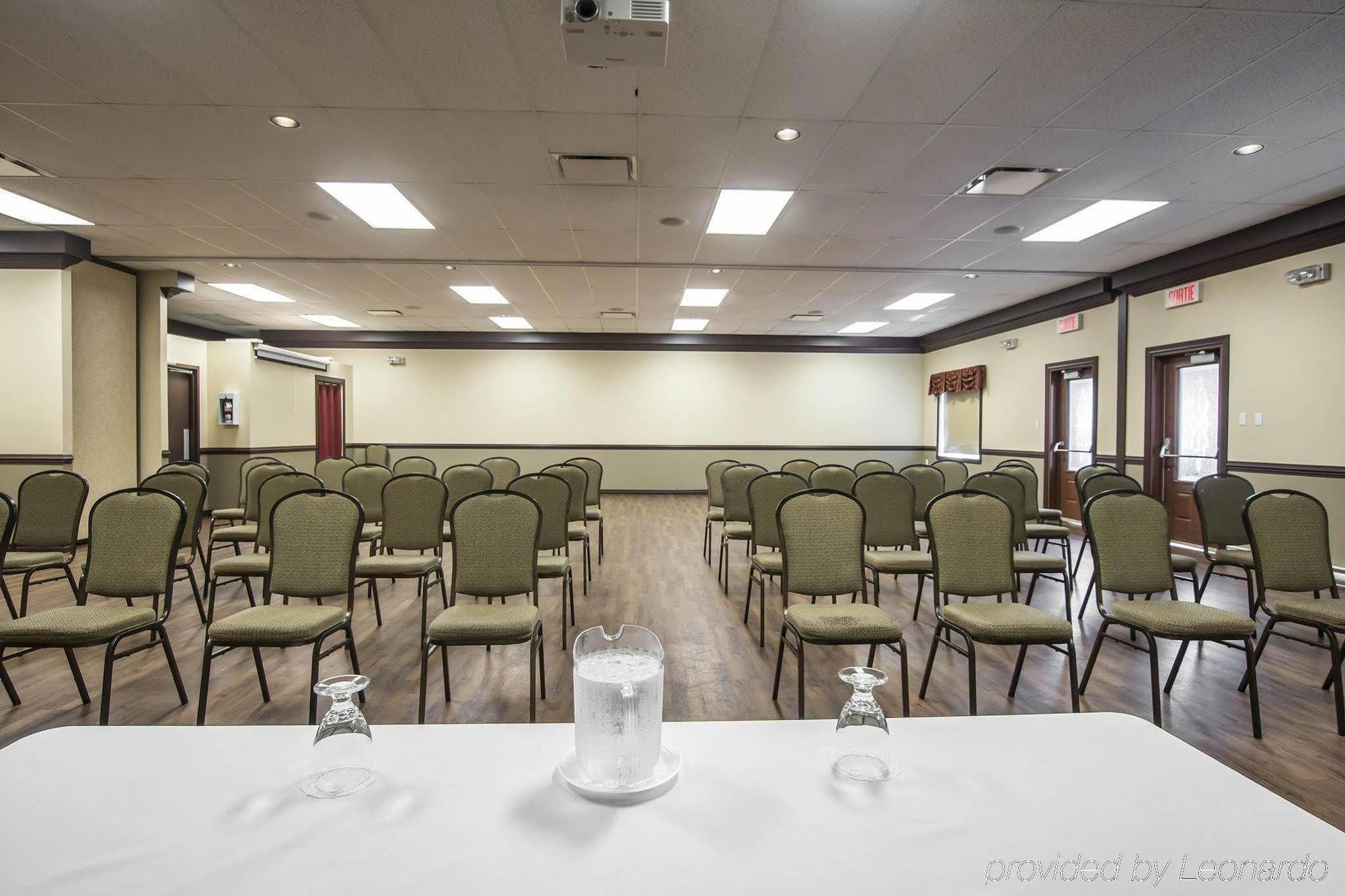 Econo Lodge Inn & Suites Montmagny Eksteriør bilde